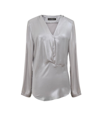 Blouse en soie argentée