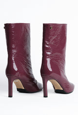 Bottines en cuir vernis cerise