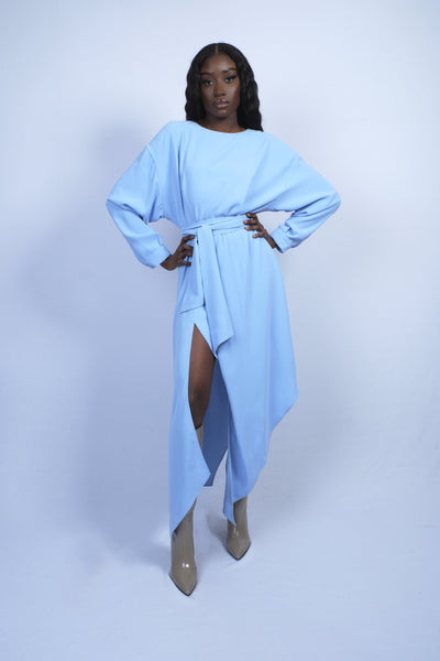 Robe baby blue asymétrique dolman