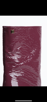 Bottines en cuir vernis cerise