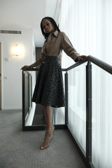 Chemise nude en cuir d’agneau