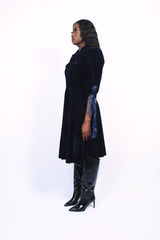 Robe militaire en velour de coton bleu