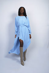 Robe baby blue asymétrique dolman