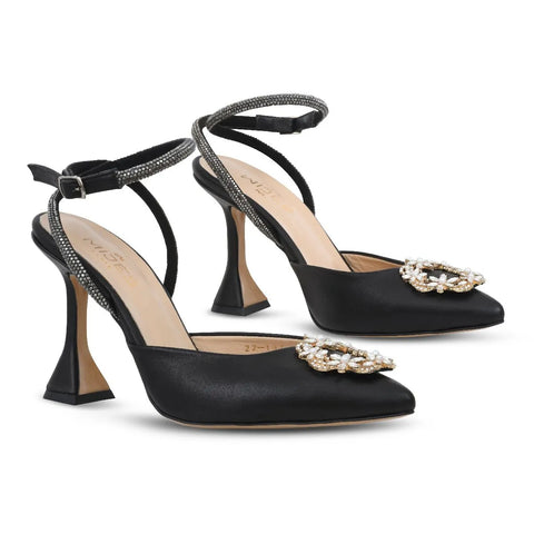 Escarpins noirs à brides